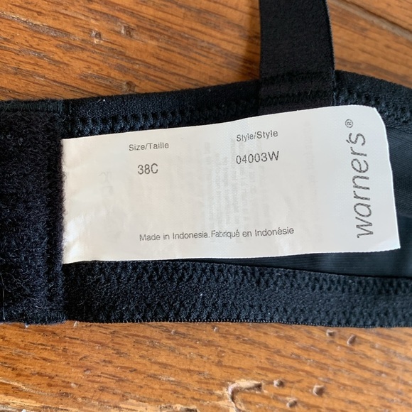 Warner's Women's Blissful Benefits Wireless Lift
T-Shirt Bra Black Size 38C - Picture 7 of 9